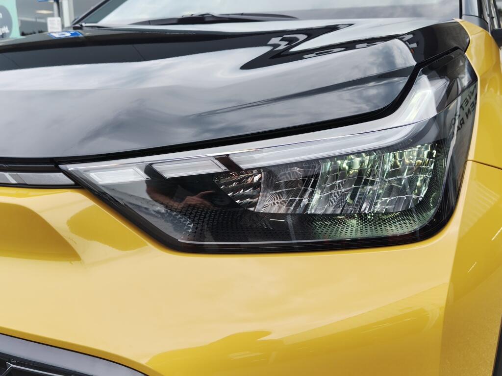 Toyota Aygo X Hybrid 115 GR Sport | Sensoren v/a | Stoelverwarming | El. Inklap. Spiegels | - Image 33