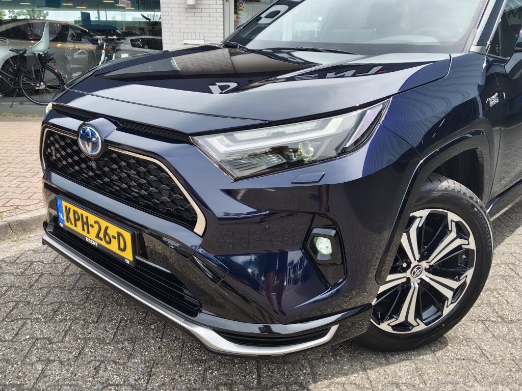 Toyota RAV4 2.5 Plug-in Hybrid Bi-Tone+ | JBL | 360 Cam | Blind Spot | Sensoren - Image 2