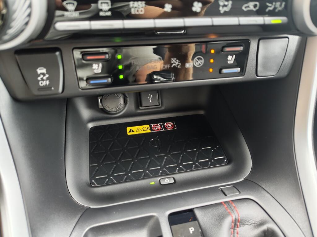 Toyota RAV4 2.5 Plug-in Hybrid Bi-Tone+ | JBL | 360 Cam | Blind Spot | Sensoren - Image 21