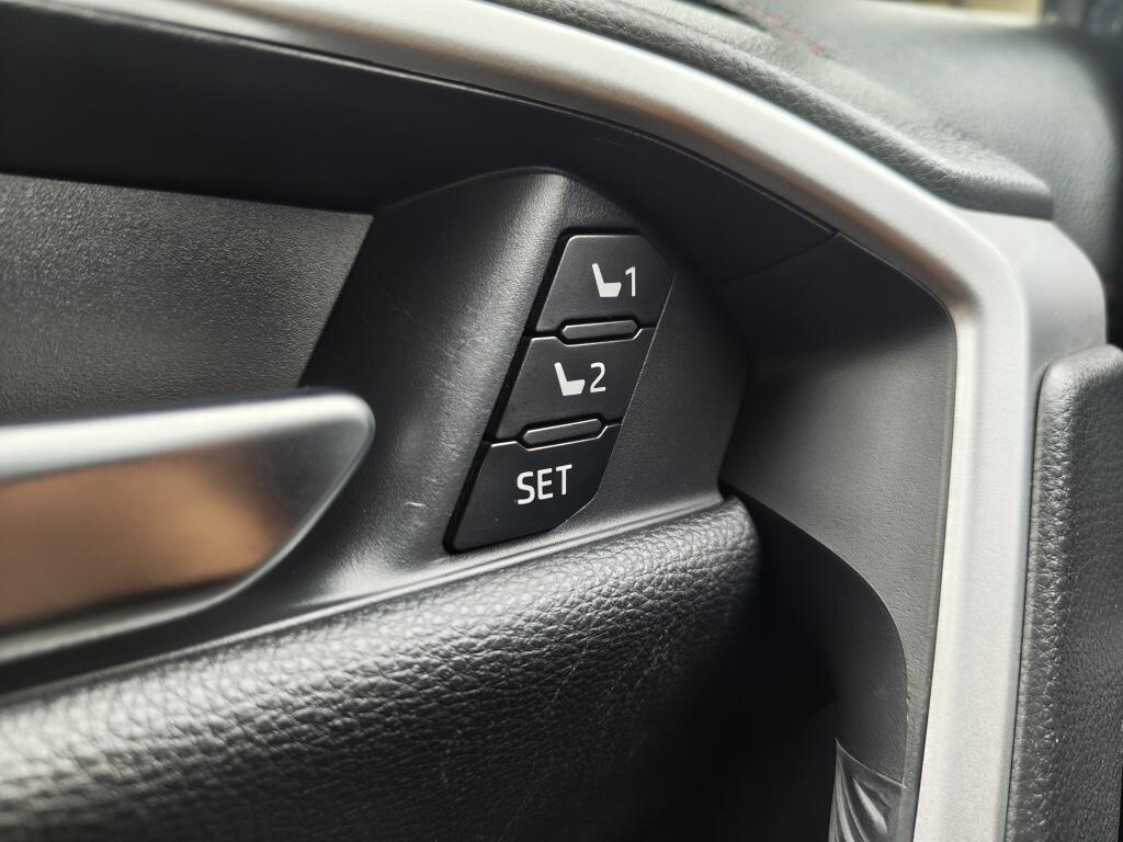 Toyota RAV4 2.5 Plug-in Hybrid Bi-Tone+ | JBL | 360 Cam | Blind Spot | Sensoren - Image 24