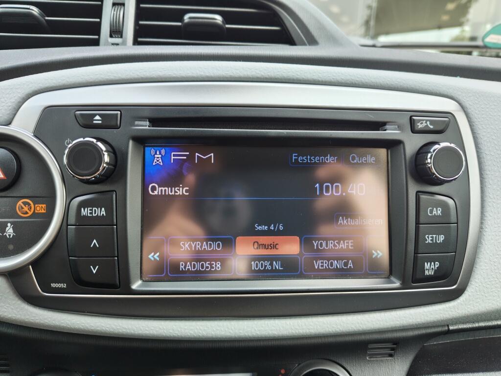 Toyota Yaris 1.5 Hybrid Dynamic | Goed Onderhouden | Navi | Cruise Control | - Image 14