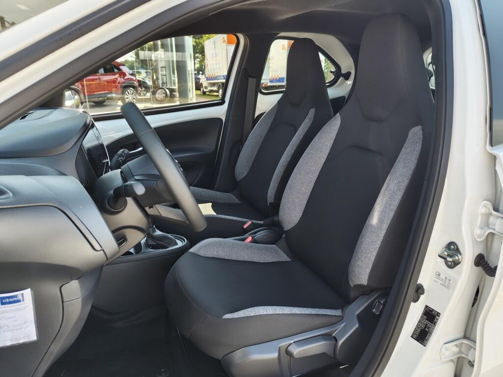 Toyota Aygo X 1.0 VVT-i S-CVT Play | Automaat | Android Auto, Apple Carplay | - Image 24