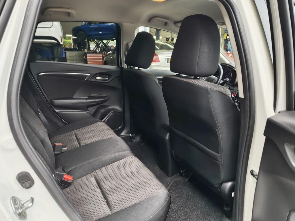 Honda Jazz 1.3 i-VTEC Elegance | Cruise Control | DAB | Navi | Stoelverwarming - Image 29