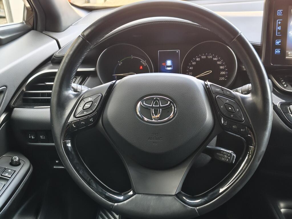 Toyota C-HR 1.8 Hybrid Dynamic | Trekhaak Afneembar | Adaptieve Cruise Control | - Image 10