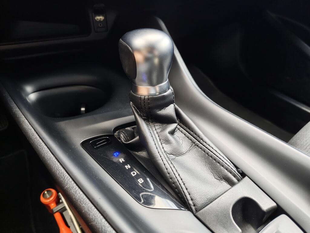 Toyota C-HR 1.8 Hybrid Dynamic | Trekhaak Afneembar | Adaptieve Cruise Control | - Image 22