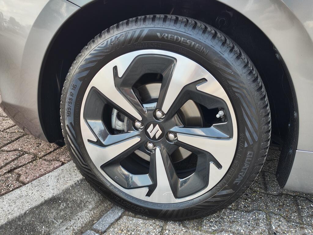 Suzuki Swift 1.2 Style Smart Hybrid | Stoelverwarming | Navi | Android Auto - Image 39