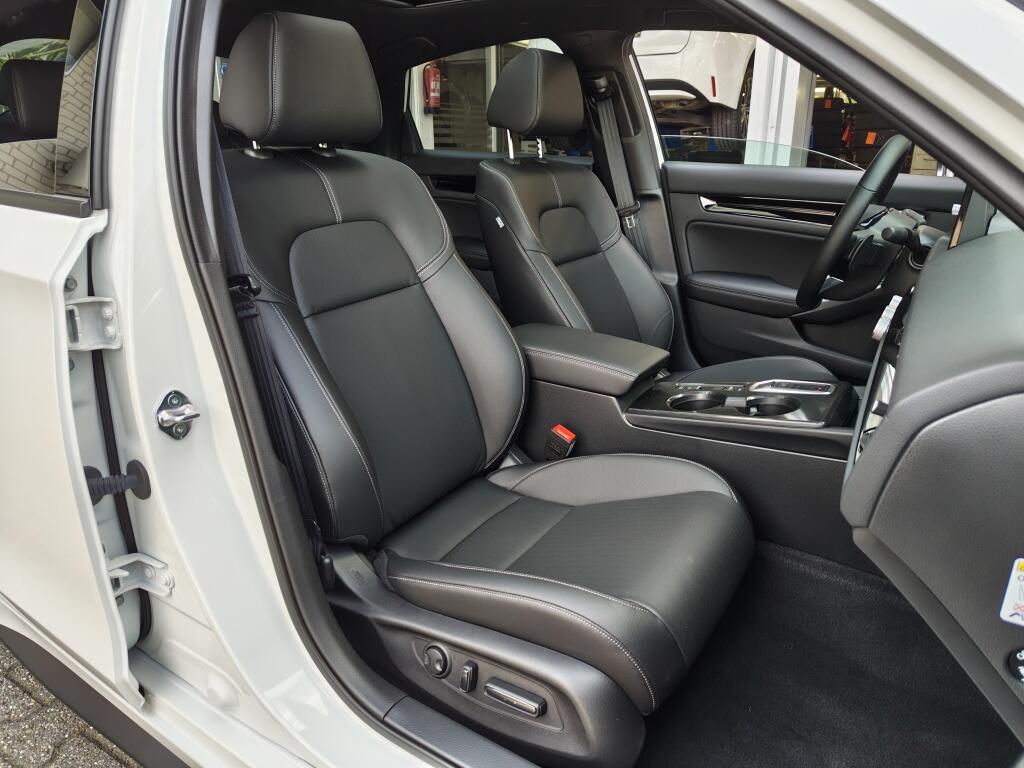 Honda Civic 2.0 e:HEV Advance | Bose | El. Schuifkanteldak | Navi | Stoelverwarming - Image 34