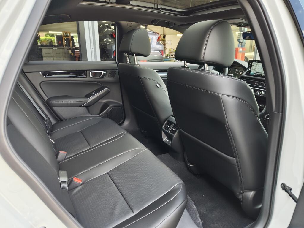 Honda Civic 2.0 e:HEV Advance | Bose | El. Schuifkanteldak | Navi | Stoelverwarming - Image 35
