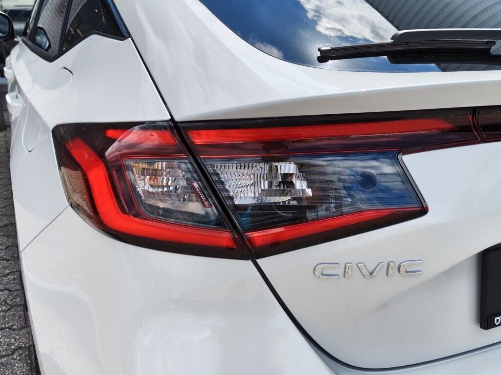 Honda Civic 2.0 e:HEV Advance | Bose | El. Schuifkanteldak | Navi | Stoelverwarming - Image 41
