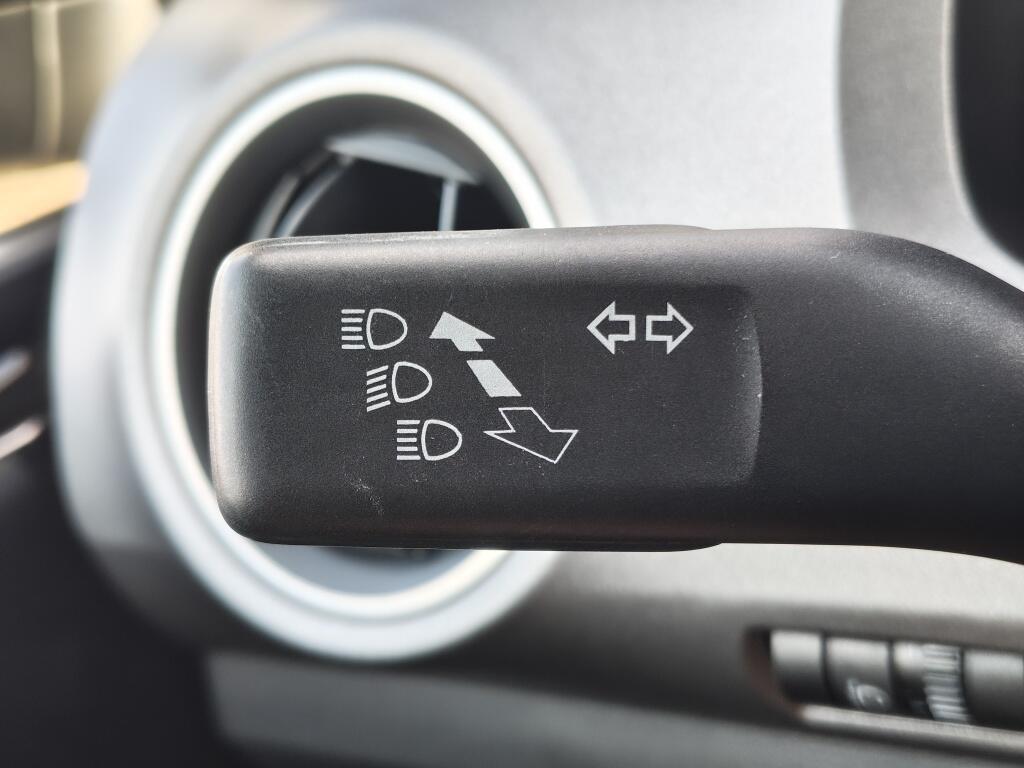 Skoda Citigo 1.0 Greentech Elegance | Airco | Lichtmetaal | El. Raambediening | - Image 11