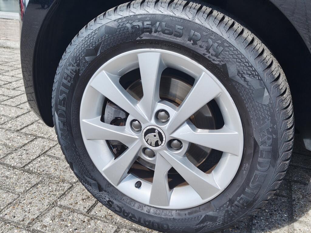 Skoda Citigo 1.0 Greentech Elegance | Airco | Lichtmetaal | El. Raambediening | - Image 27