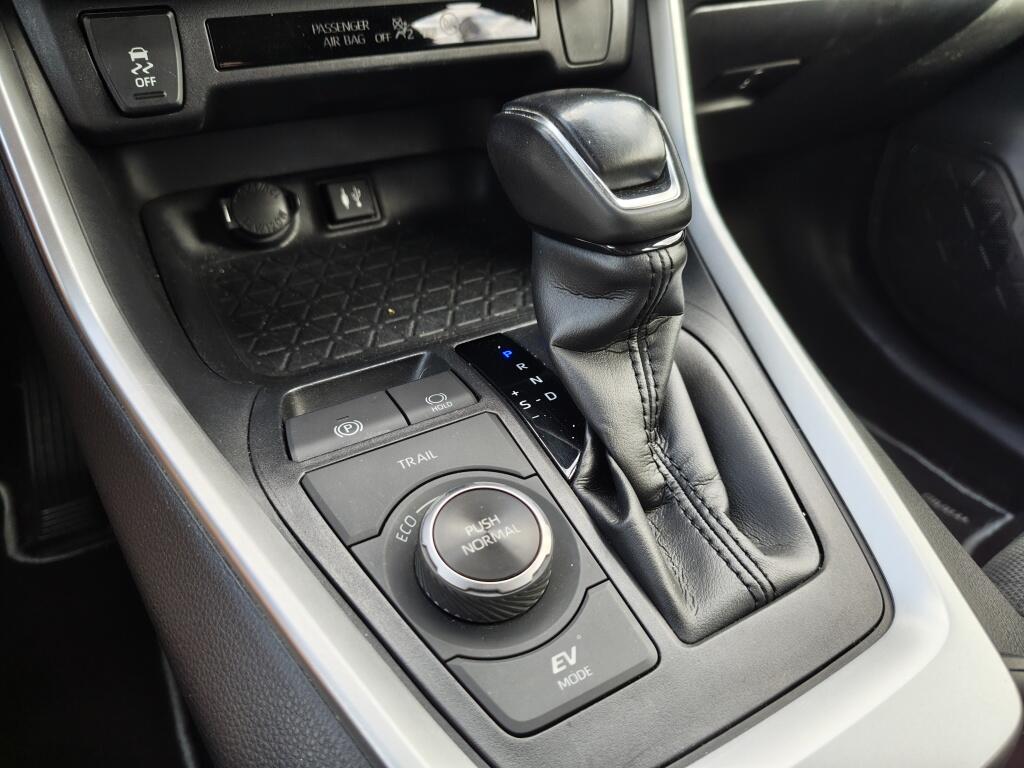 Toyota RAV4 2.5 Hybrid AWD First Edition | 360 Cam | Trekhaak 1650kg Trekgew. | Sensoren | - Image 22