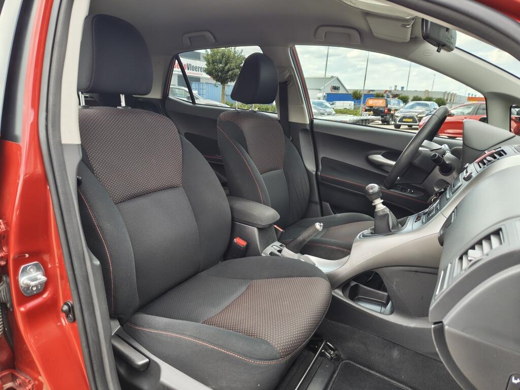 Toyota Auris 1.6 Dynamic | Trekhaak | Airco | Spiegels El. Inklapbaar | - Image 21