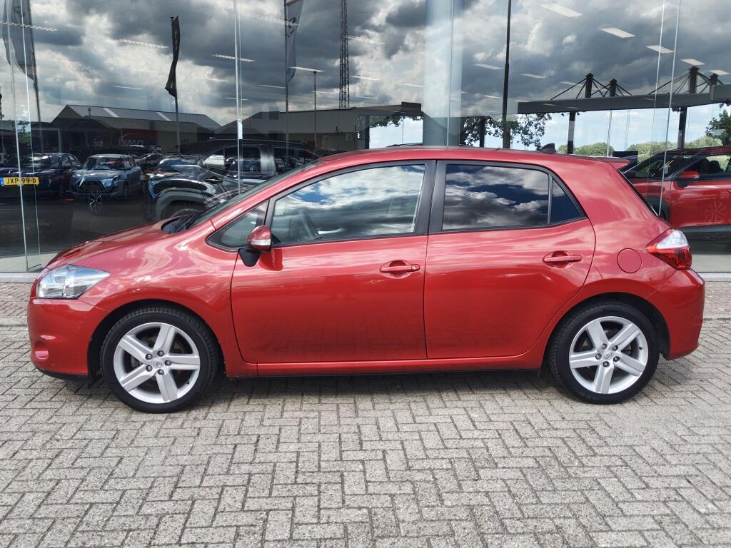 Toyota Auris 1.6 Dynamic | Trekhaak | Airco | Spiegels El. Inklapbaar | - Image 3