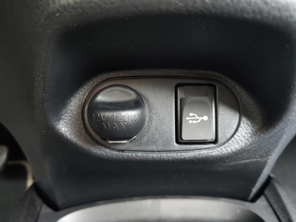 Toyota Yaris 1.5 Hybrid Y20 | Stoelverwarming | Achteruitrijcamera | - Image 20