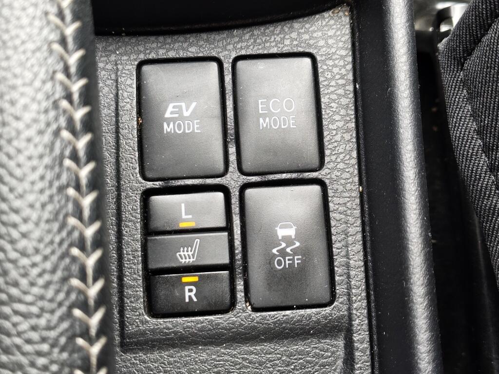 Toyota Yaris 1.5 Hybrid Y20 | Stoelverwarming | Achteruitrijcamera | - Image 22