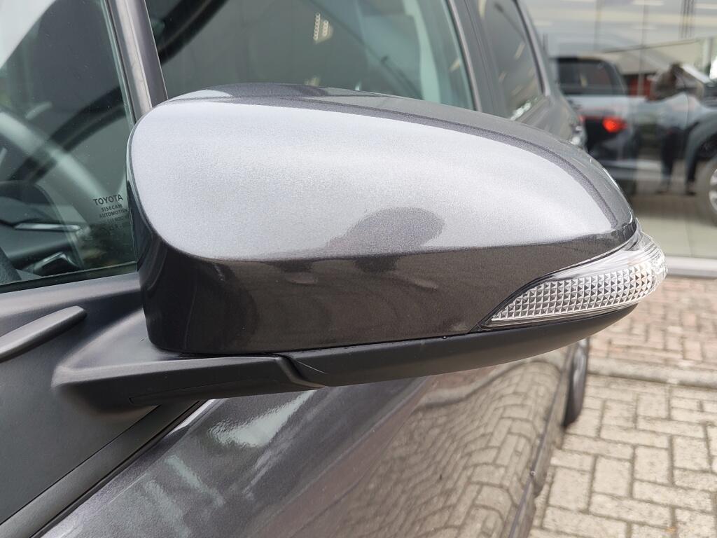 Toyota Yaris 1.5 Hybrid Y20 | Stoelverwarming | Achteruitrijcamera | - Image 35