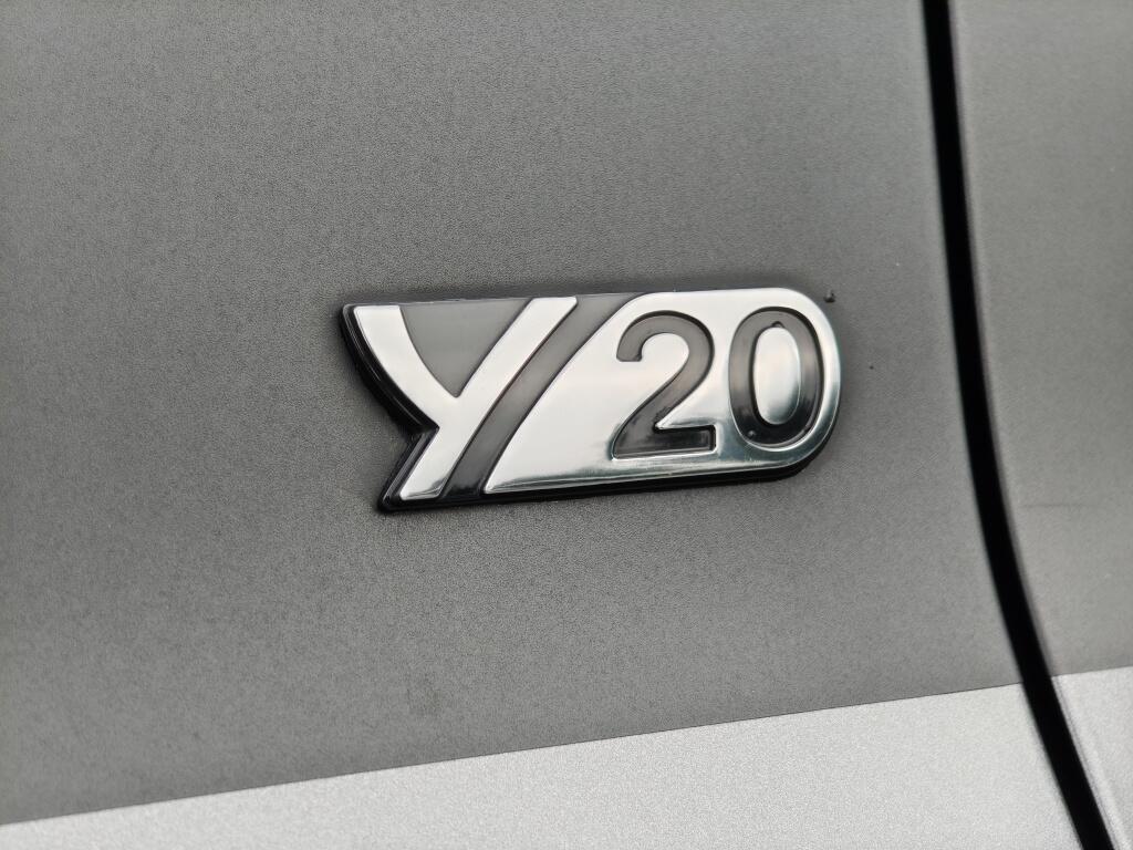 Toyota Yaris 1.5 Hybrid Y20 | Stoelverwarming | Achteruitrijcamera | - Image 6
