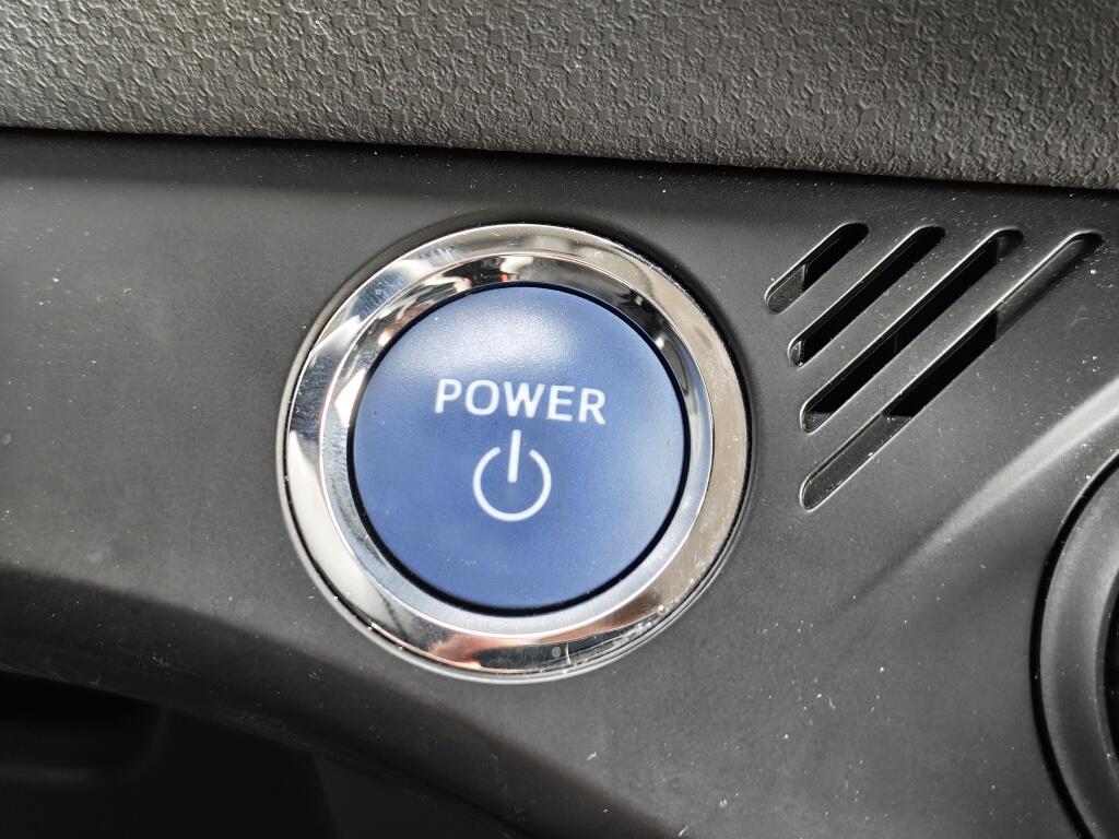 Toyota Yaris 1.5 Hybrid Trend | Leder | Navi | Cruise Control | Goed Onderhouden - Image 23