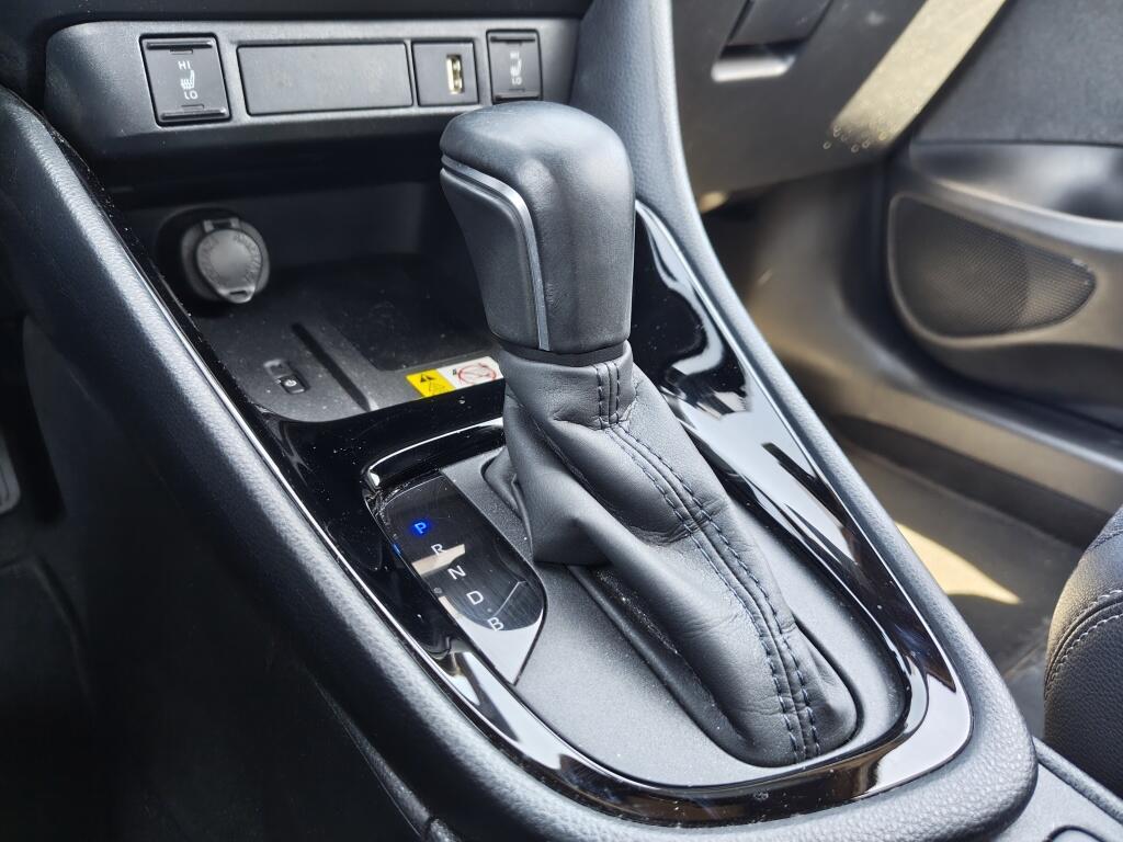 Toyota Yaris 1.5 Hybrid Executive | HUD | JBL | Navi | Sensoren v/a | Blind Spot |Stoelverwarming | - Image 22
