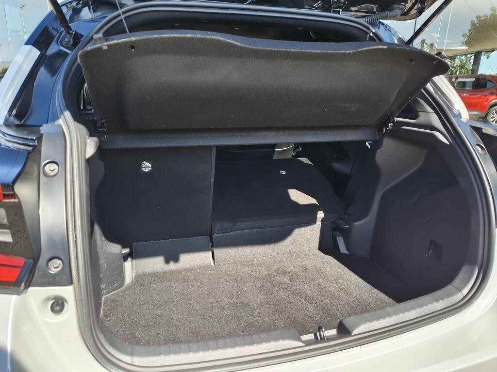 Toyota Yaris 1.5 Hybrid Executive | HUD | JBL | Navi | Sensoren v/a | Blind Spot |Stoelverwarming | - Image 35