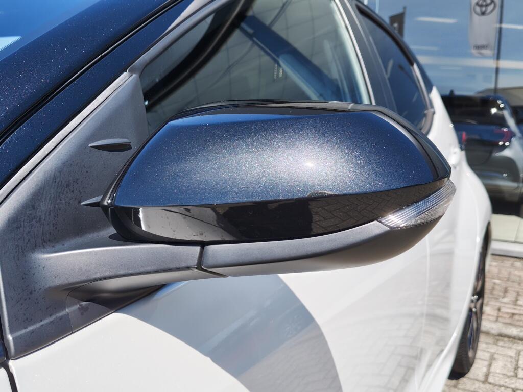 Toyota Yaris 1.5 Hybrid Executive | HUD | JBL | Navi | Sensoren v/a | Blind Spot |Stoelverwarming | - Image 38