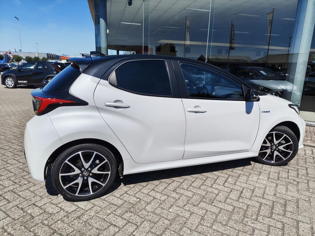 Toyota Yaris 1.5 Hybrid Executive | HUD | JBL | Navi | Sensoren v/a | Blind Spot |Stoelverwarming | - Image 5