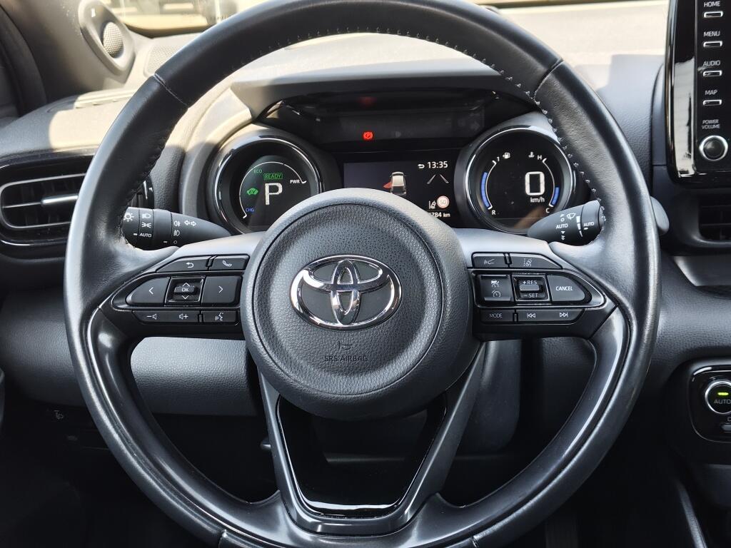 Toyota Yaris 1.5 Hybrid Executive | HUD | JBL | Navi | Sensoren v/a | Blind Spot |Stoelverwarming | - Image 9