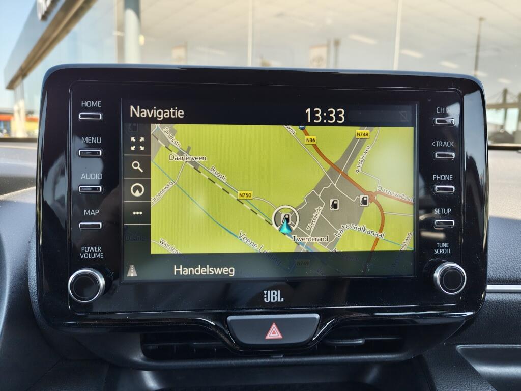 Toyota Yaris 1.5 Hybrid Executive | HUD | JBL | Navi | Sensoren v/a | Blind Spot |Stoelverwarming | - Image 17