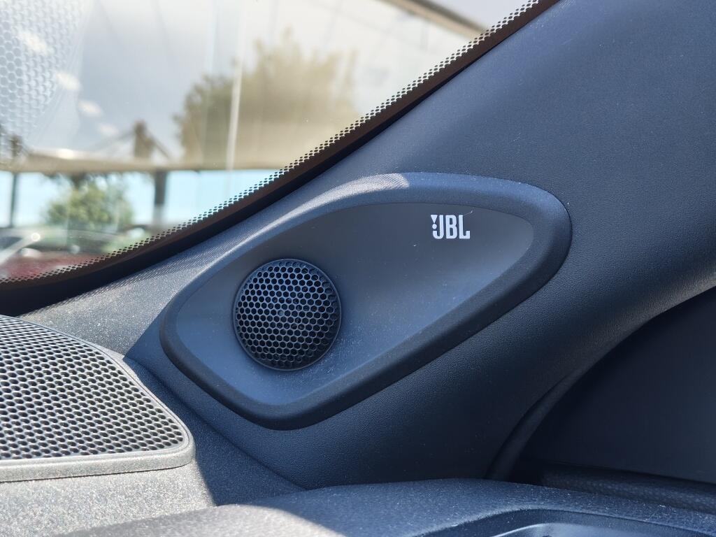 Toyota Yaris 1.5 Hybrid Executive | HUD | JBL | Navi | Sensoren v/a | Blind Spot |Stoelverwarming | - Image 28