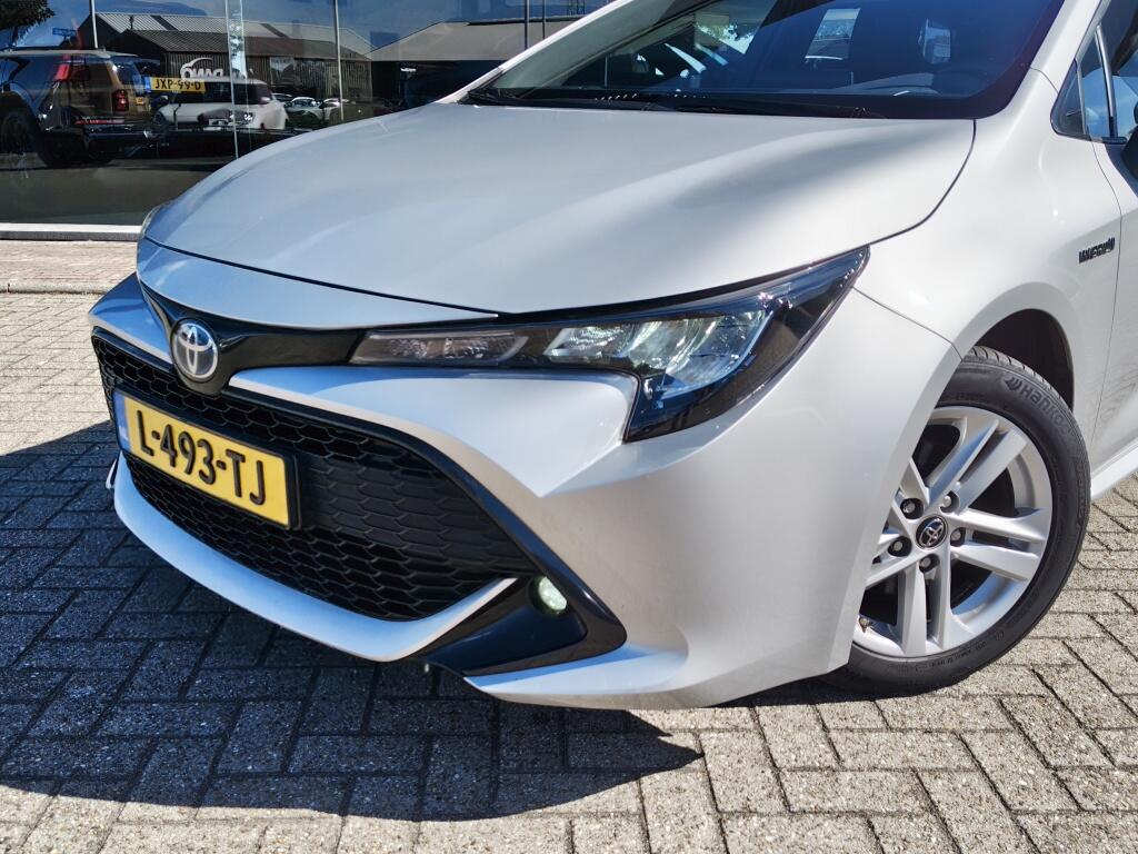 Toyota Corolla Touring Sports 1.8 Hybrid Active | Trekhaak | DAB | Andoroid Auto, Apple Carplay - Image 2