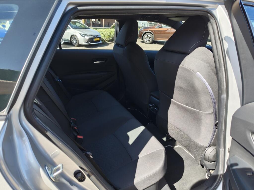 Toyota Corolla Touring Sports 1.8 Hybrid Active | Trekhaak | DAB | Andoroid Auto, Apple Carplay - Image 30