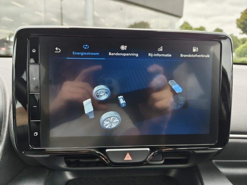 Toyota Yaris 1.5 Hybrid 115 Dynamic | Sensoren v/a | Stuur & Stoelverwarming - Image 17