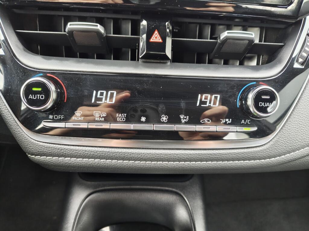 Toyota Corolla Touring Sports 1.8 Hybrid Business | Trekhaak | Android Auto, Apple Carplay | - Image 20