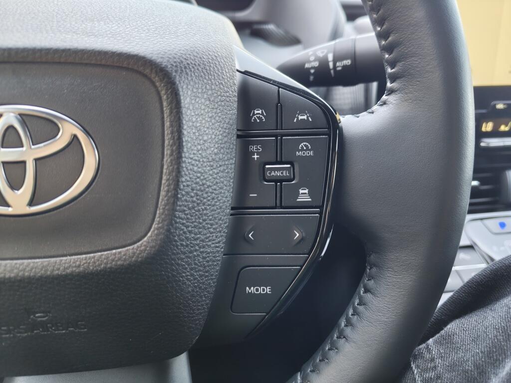 Toyota bZ4X Dynamic 71 kWh | 360 Camera | Sensoren v/a | El. Achterklep | Stoelverwarming - Image 14
