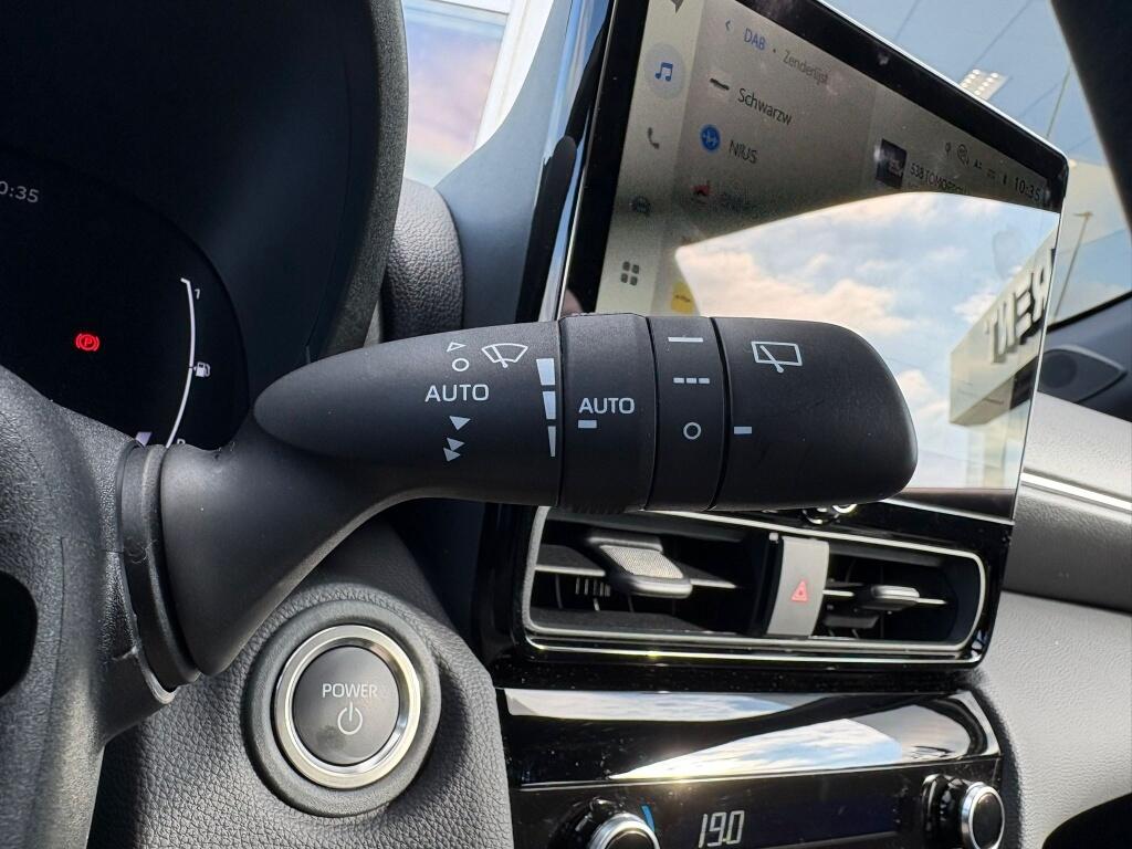 Toyota Yaris Cross 1.5 Hybrid 130 Dynamic | Comfort Pack | Sensoren v/a | Stoelverw - Image 11