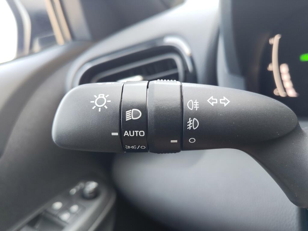 Toyota Yaris Cross 1.5 Hybrid 130 Dynamic | Comfort Pack | Sensoren v/a | Stoelverw - Image 10