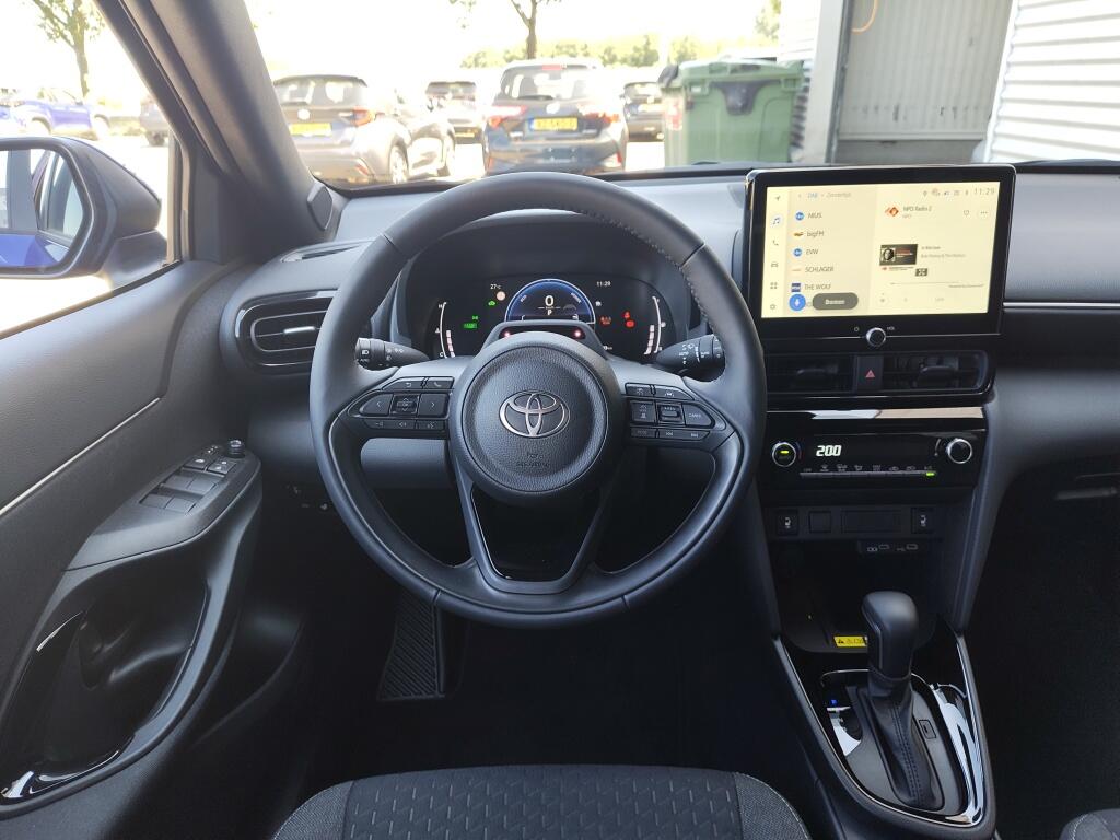 Toyota Yaris Cross 1.5 Hybrid 130 Dynamic | Comfort Pack | Sensoren v/a | Stoelverw - Image 8