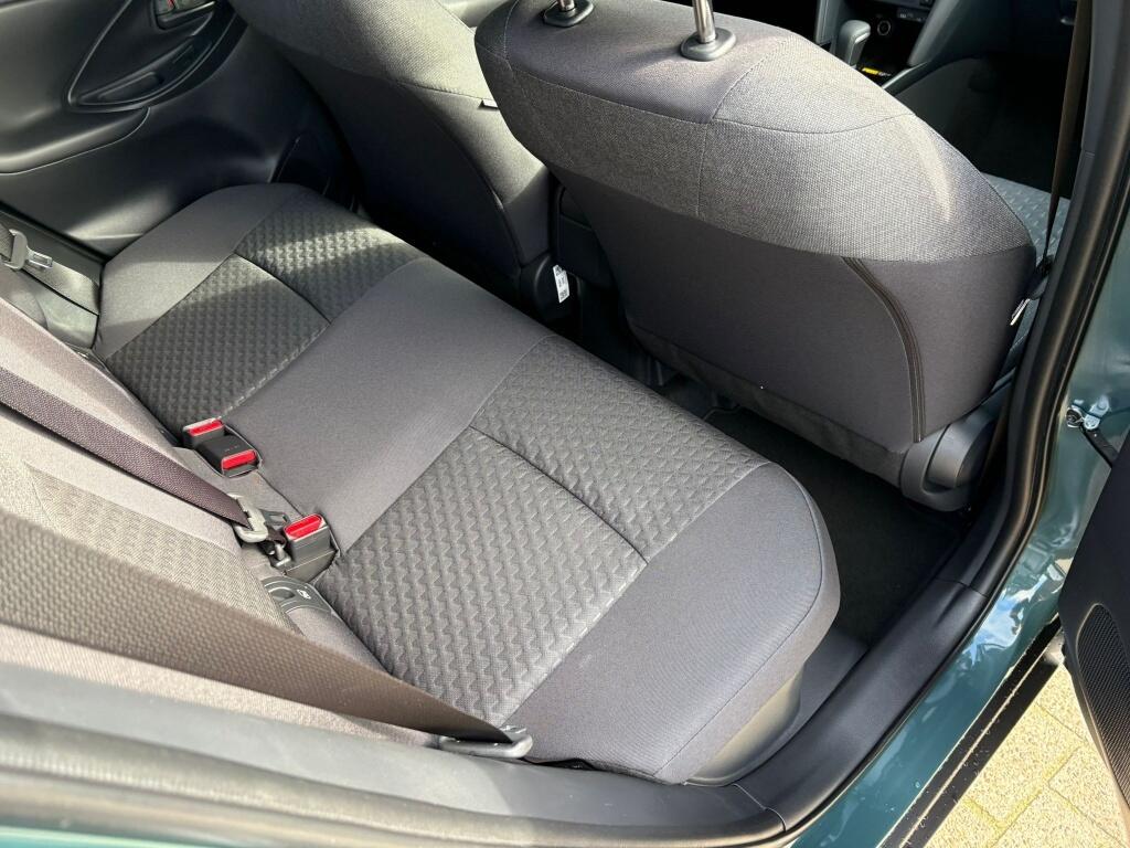 Toyota Yaris Cross 1.5 Hybrid 130 Dynamic | Comfort Pack | Sensoren v/a | Stoelverw - Image 29