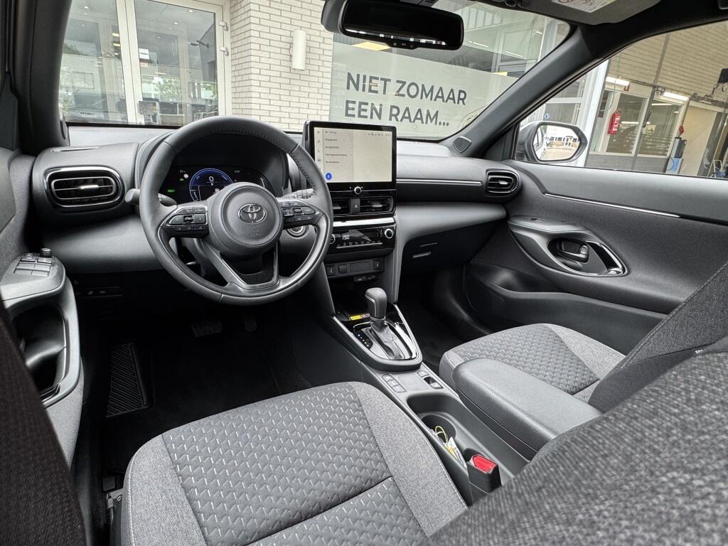 Toyota Yaris Cross 1.5 Hybrid 130 Dynamic | Comfort Pack | Sensoren v/a | Stoelverw - Image 24