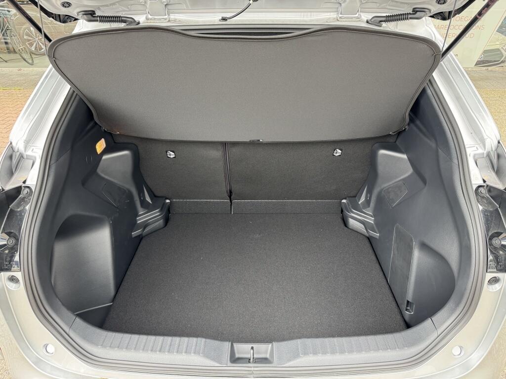 Toyota Yaris Cross 1.5 Hybrid 130 Dynamic | Comfort Pack | Sensoren v/a | Stoelverw - Image 29