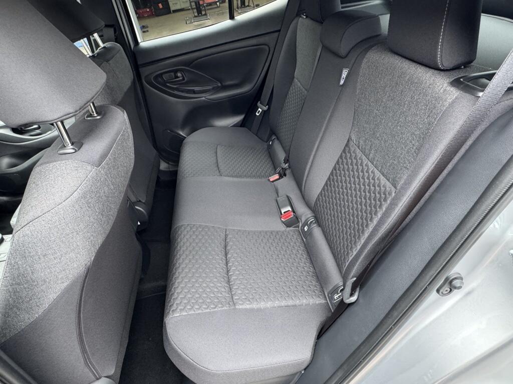Toyota Yaris Cross 1.5 Hybrid 130 Dynamic | Comfort Pack | Sensoren v/a | Stoelverw - Image 26