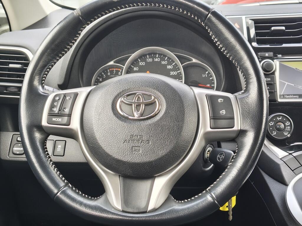 Toyota Verso-S 1.3 VVT-i Aspiration Automaat | Trekhaak |  Navi | Camera - Image 10