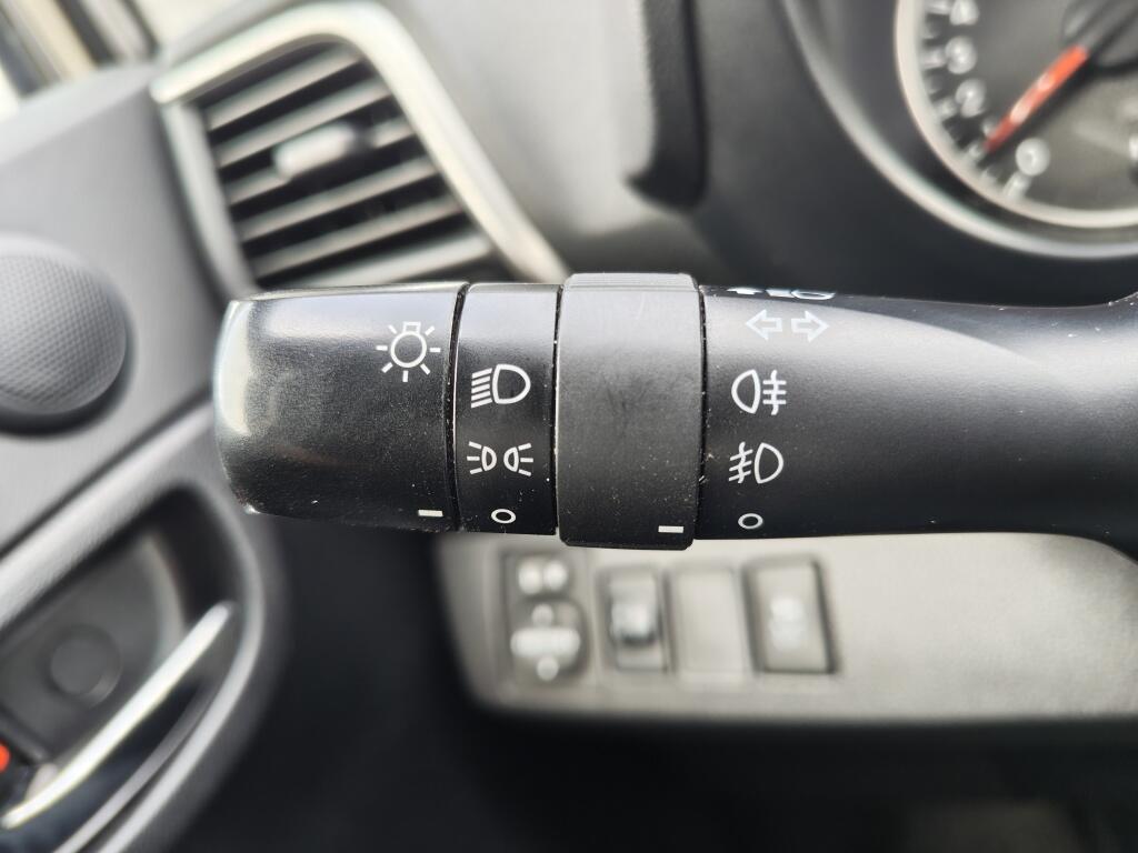Toyota Verso-S 1.3 VVT-i Aspiration Automaat | Trekhaak |  Navi | Camera - Image 12