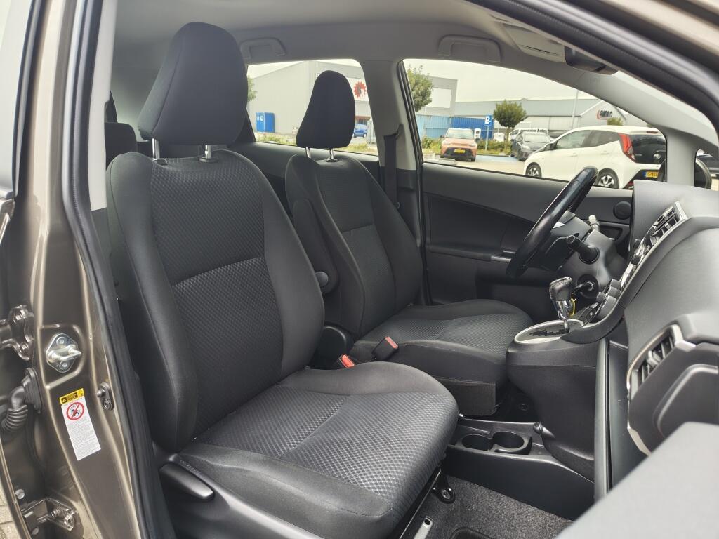 Toyota Verso-S 1.3 VVT-i Aspiration Automaat | Trekhaak |  Navi | Camera - Image 23