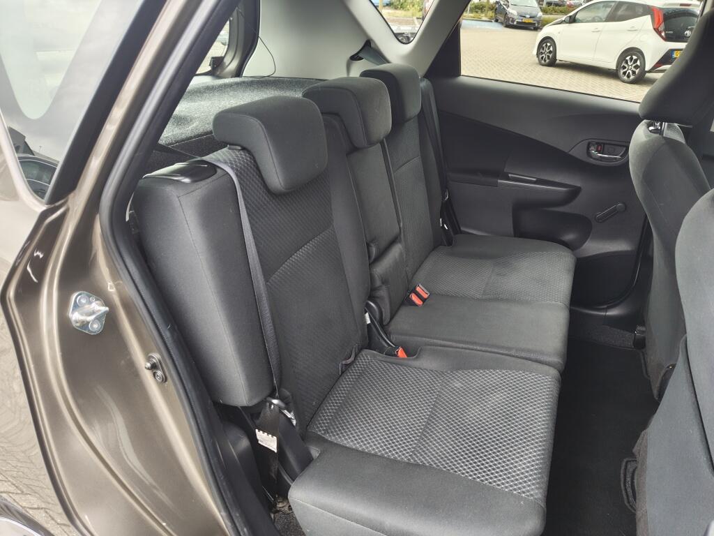 Toyota Verso-S 1.3 VVT-i Aspiration Automaat | Trekhaak |  Navi | Camera - Image 25