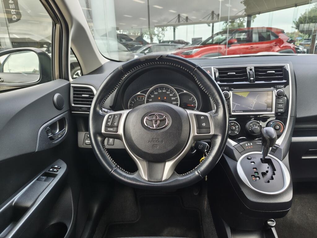 Toyota Verso-S 1.3 VVT-i Aspiration Automaat | Trekhaak |  Navi | Camera - Image 9