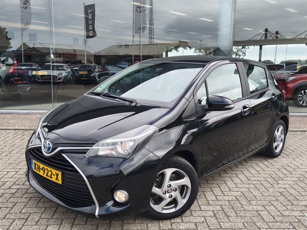 Toyota Yaris 1.5 Hybrid Trend | Leder | Navi | Cruise Control | Goed Onderhouden - Image 1