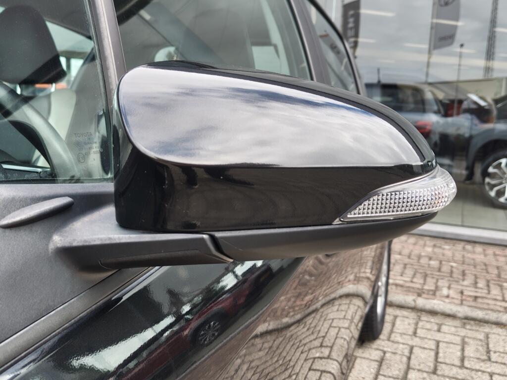 Toyota Yaris 1.5 Hybrid Trend | Leder | Navi | Cruise Control | Goed Onderhouden - Image 33
