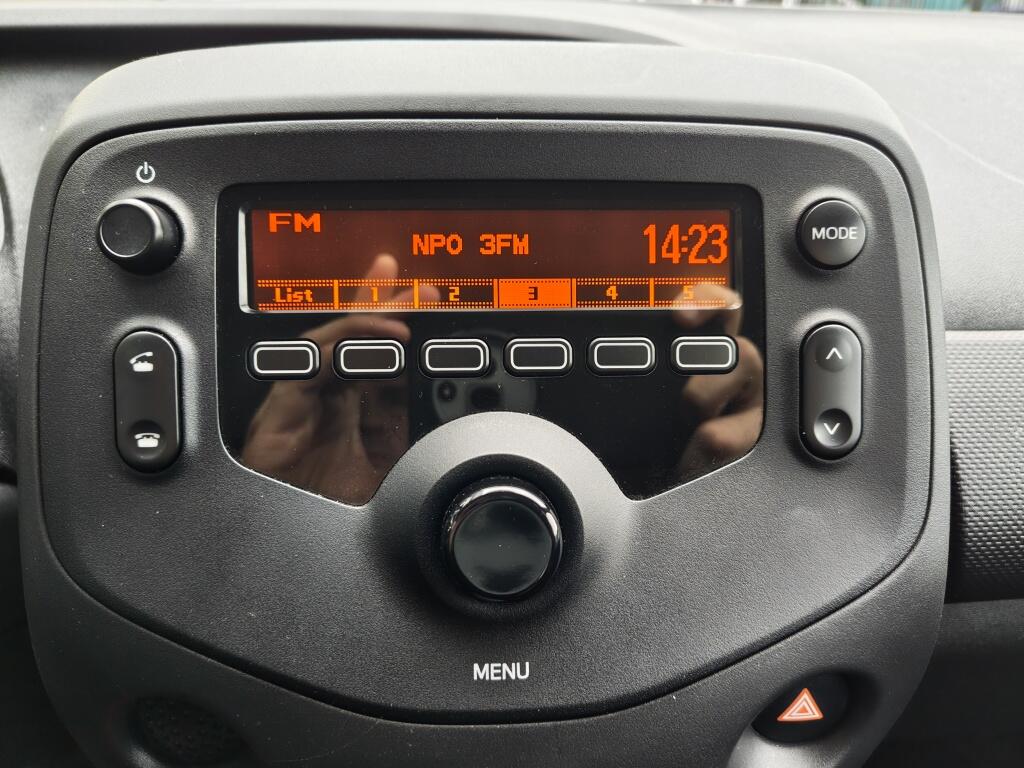 Toyota Aygo 1.0 VVT-i x-fun | Cruise Control | Lichtmetalen velgen | Airco - Image 15